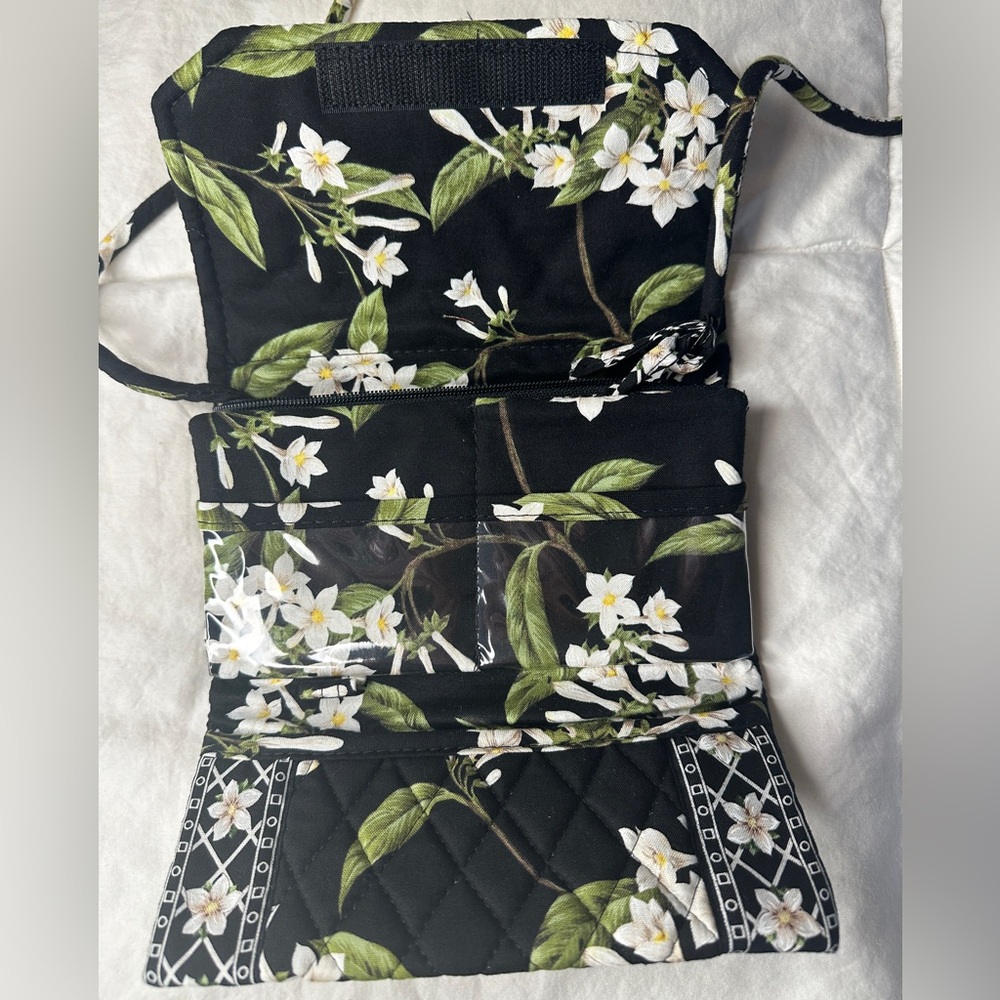 Vera Bradley Crossbody Jasmine Black White 🖤🌿🤍 - Picture 6 of 6